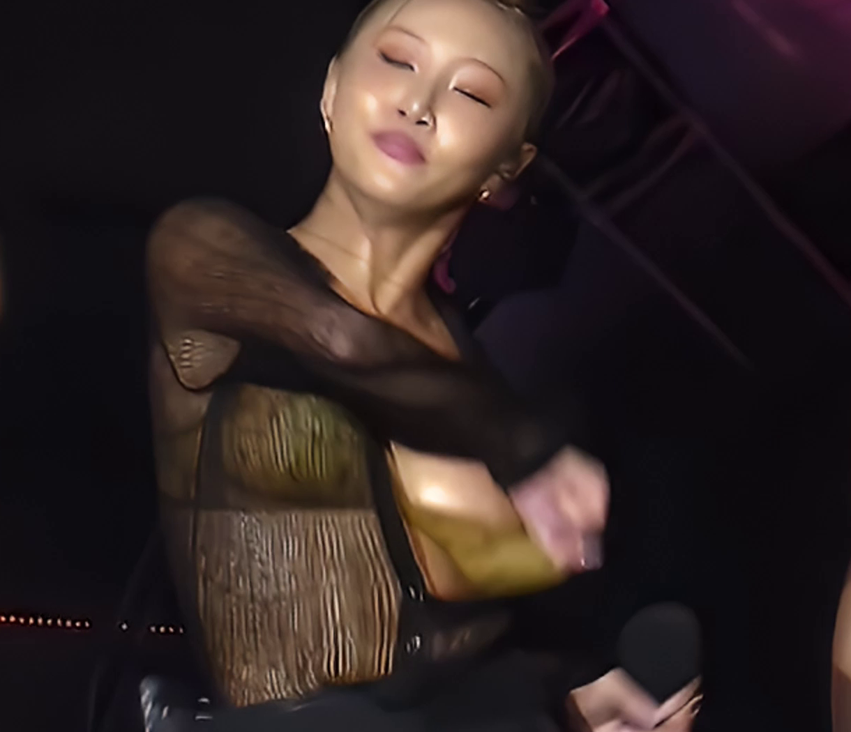 nsj9XY8Z MAMAMOO Hwasa KPop 09.png